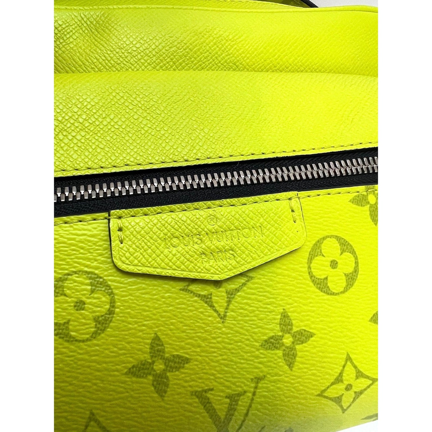 LOUIS VUITTON Taigarama Outdoor Messenger Yellow Bag