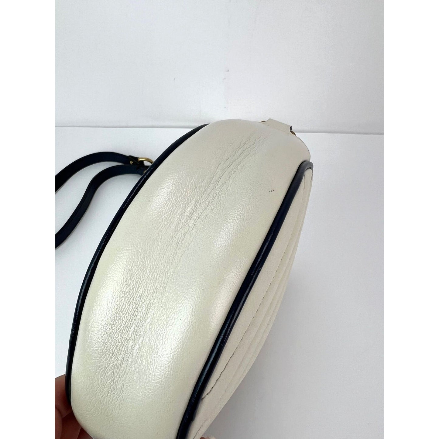 Gucci GG Azalea Matelasse Leather Round Mystic White Shoulder Bag