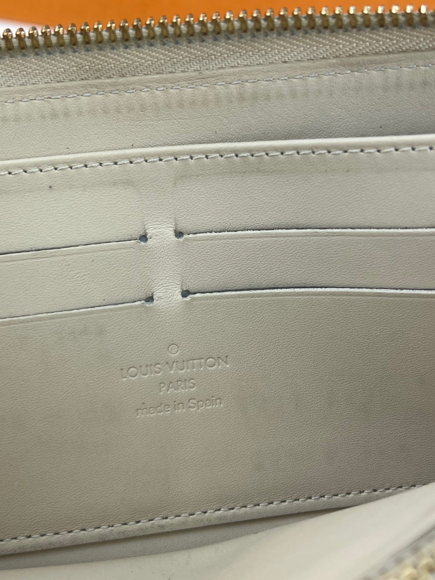 Louis Vuitton Wallet Zippy Stephan Sprouse Vernis Leopard W/Added Chain Crossbody Pre owned