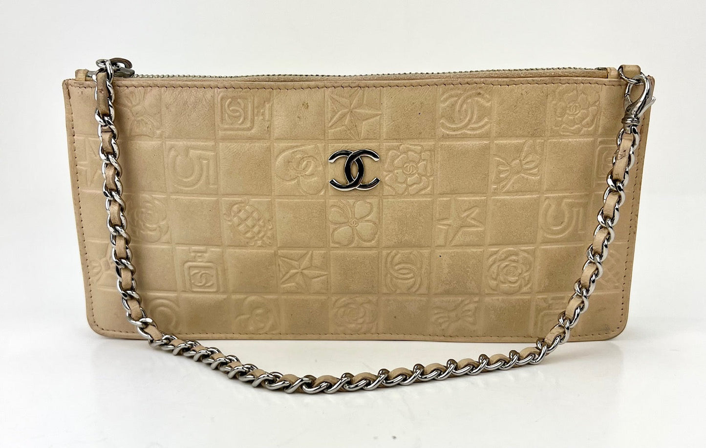 CHANEL Bag Lucky Symbols Pochette Quilted Beige Lambskin Shoulder Wristlet Preowned