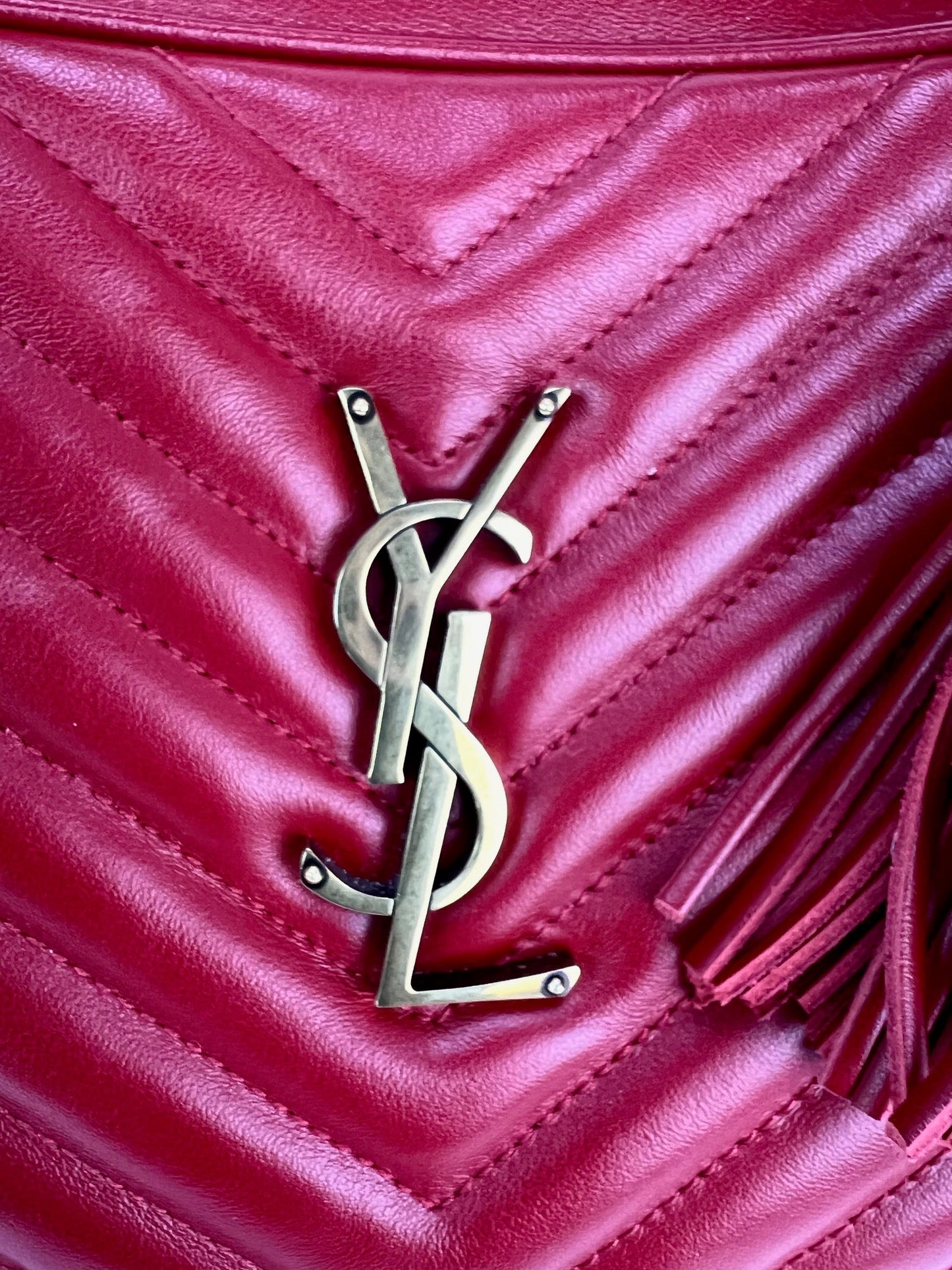 YVES SAINT LAURENT Matelasse Calfskin Lou Camera Red Crossbody Bag