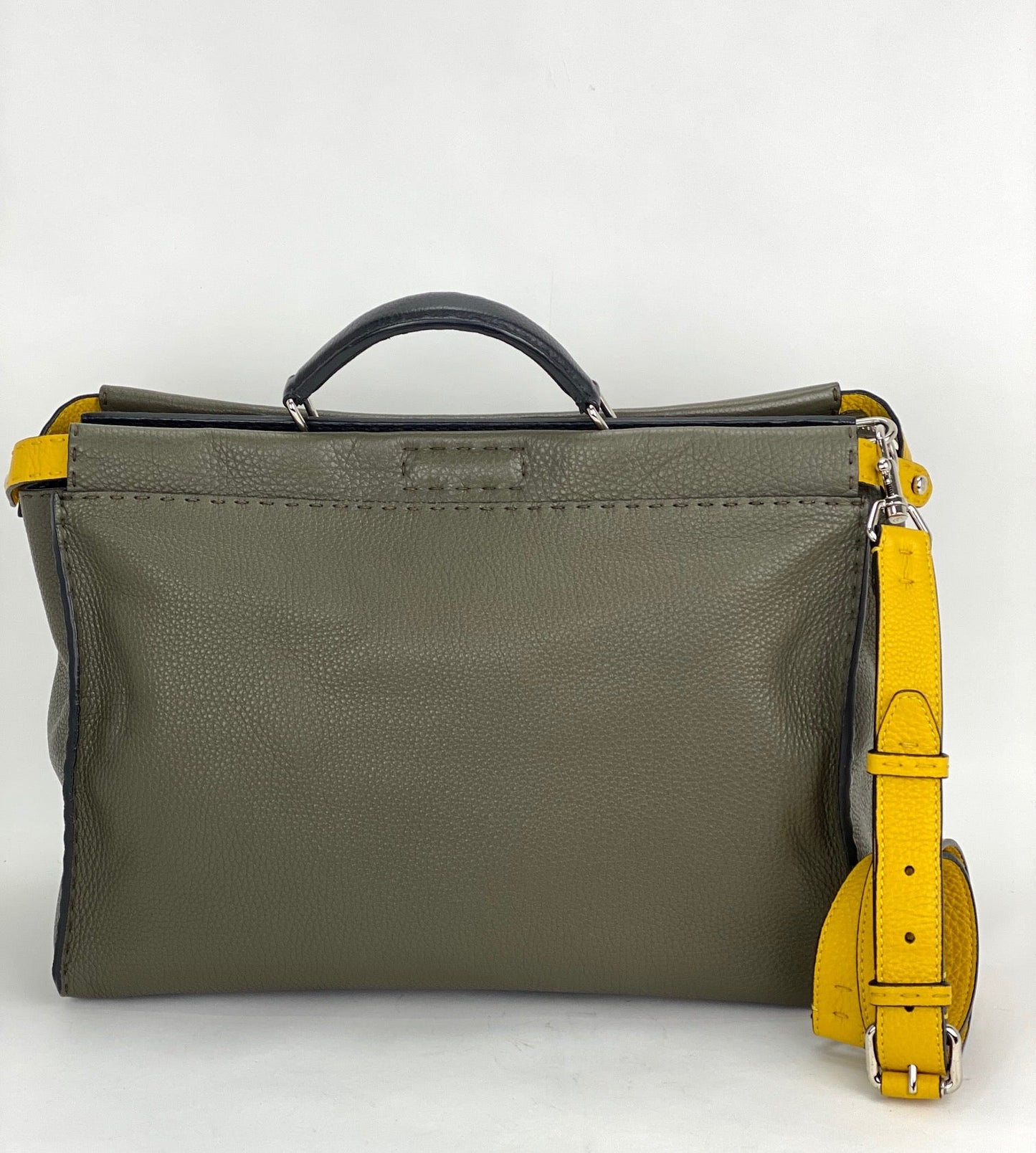 FENDI SELLERIA large Peekaboo Iconic Essential Messenger Briefcase Attache