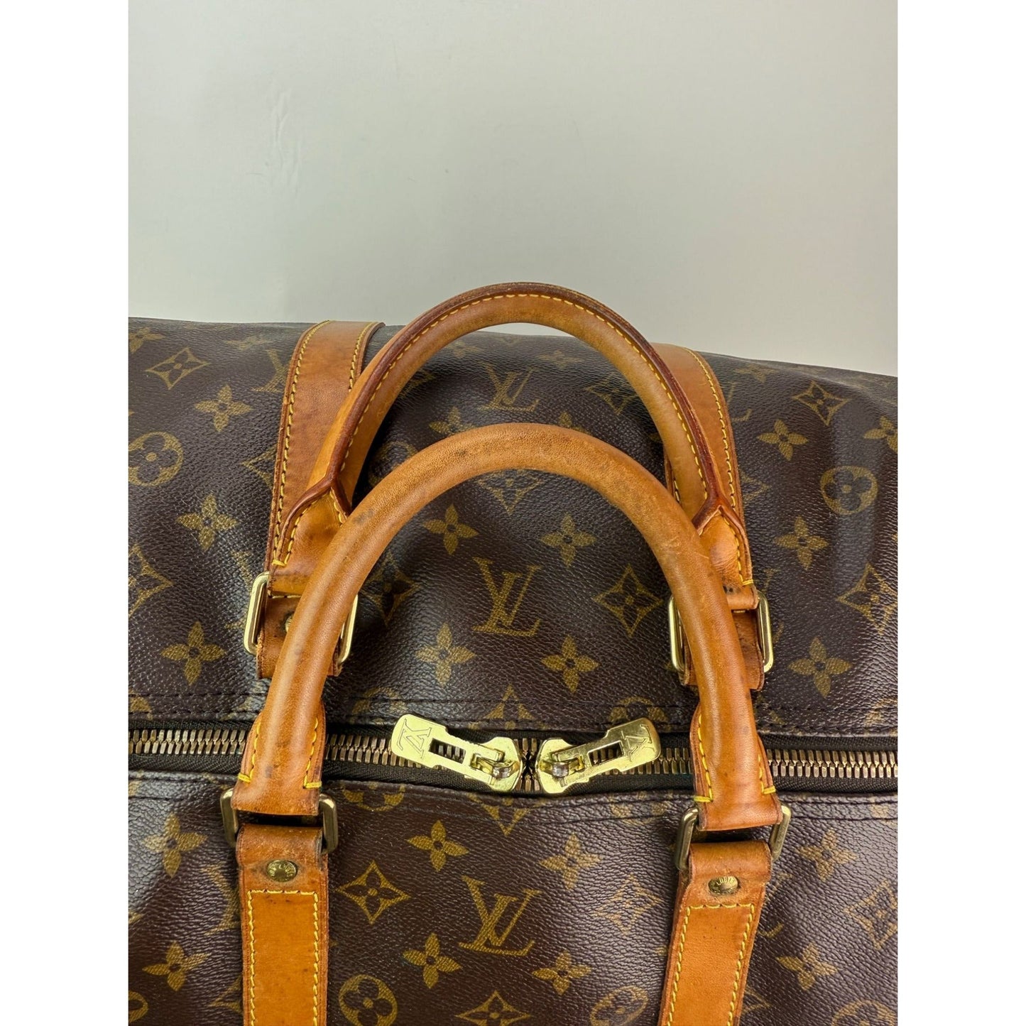 Louis Vuitton Keepall 55 Monogram Canvas Duffle Bag Luggage
