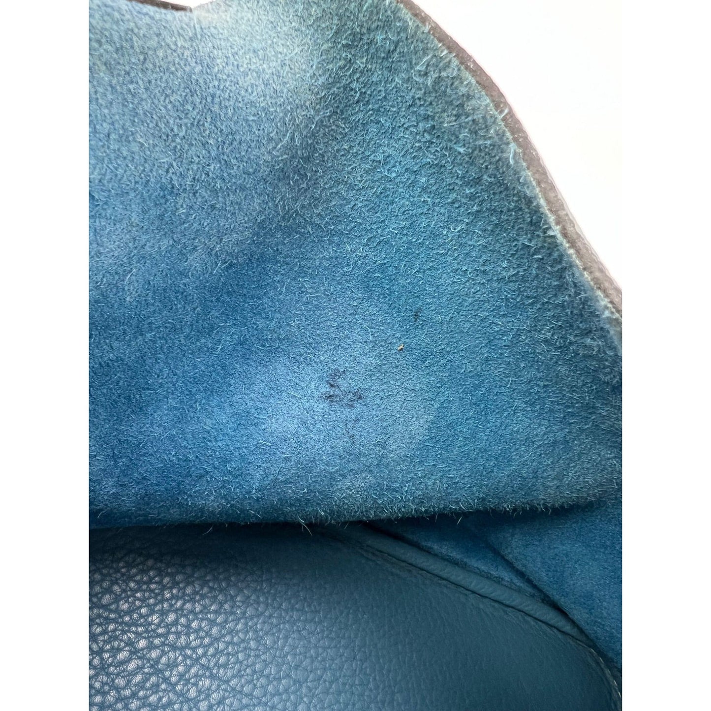 Hermes Taurillon Clemence Picotin 22 MM Blue Leather Hand Bag