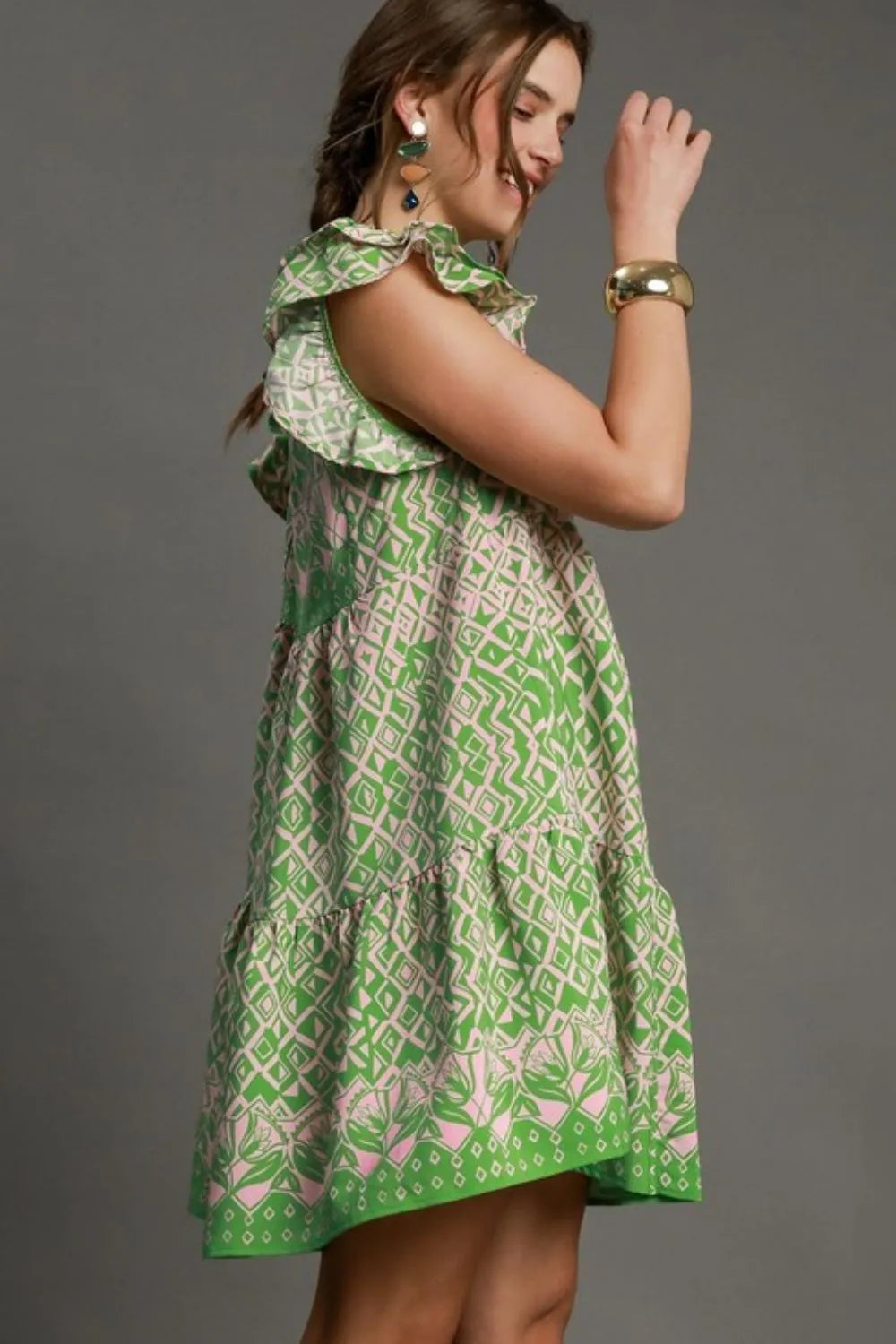 fe2f82c5-42e8-4ce0-97d5-c40dbc6362f1-Max